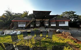Panshet Road Resort
